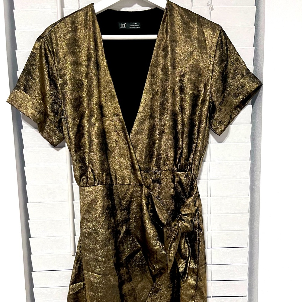 Zara good dress